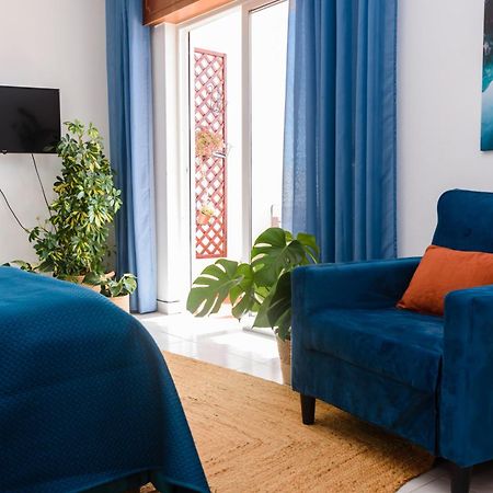 Hillside Studio With Sea View & Fibre Internet Albufeira Bagian luar foto