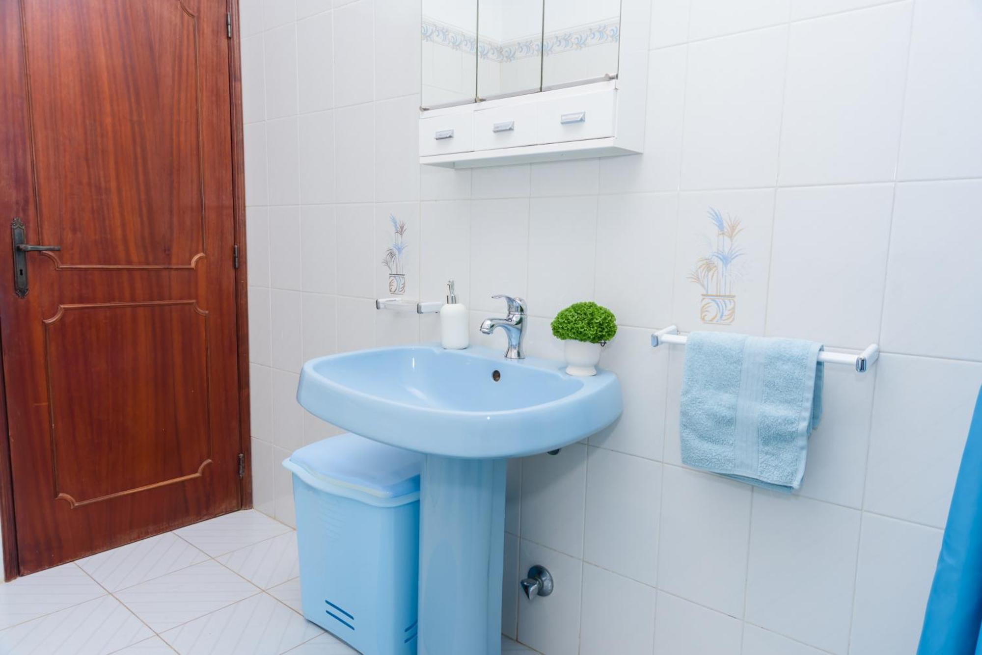 Hillside Studio With Sea View & Fibre Internet Albufeira Bagian luar foto